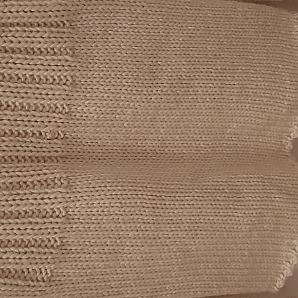 Cozy Sweater - Picture 5 of 6